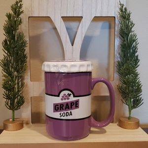 Grape Soda with Lid Coffee Cup